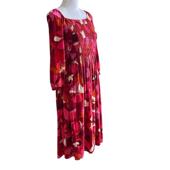 Black Rainn Floral Smocked Midi Dress Size Medium - Picture 2 of 8